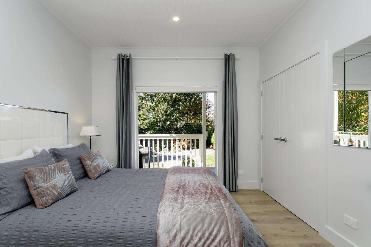 The Retreat Luxury Garden Villa Taupo Luaran gambar